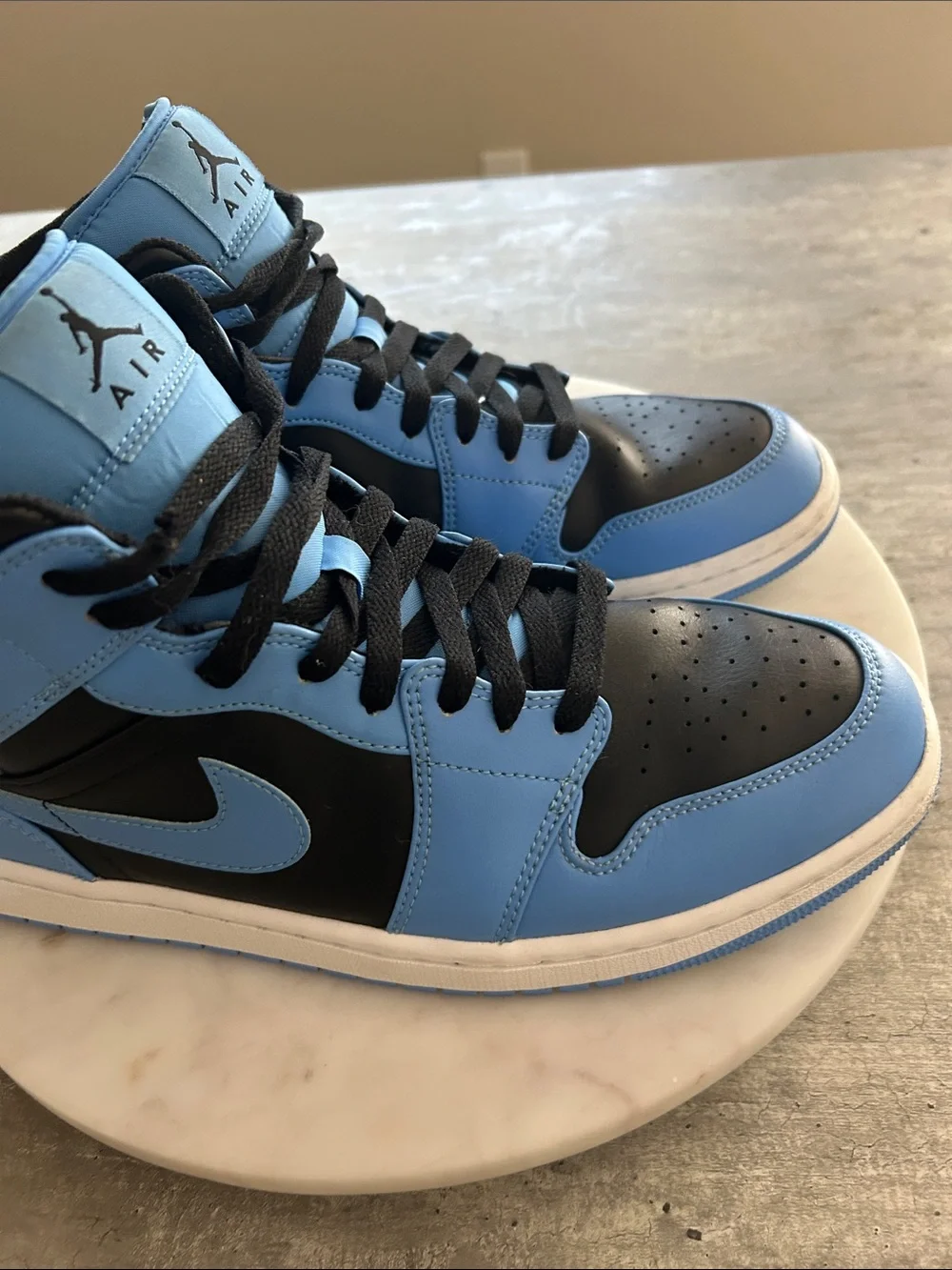 Air Jordan 1 High Retro 'University Blue/Black' - Men's Sneakers M-11